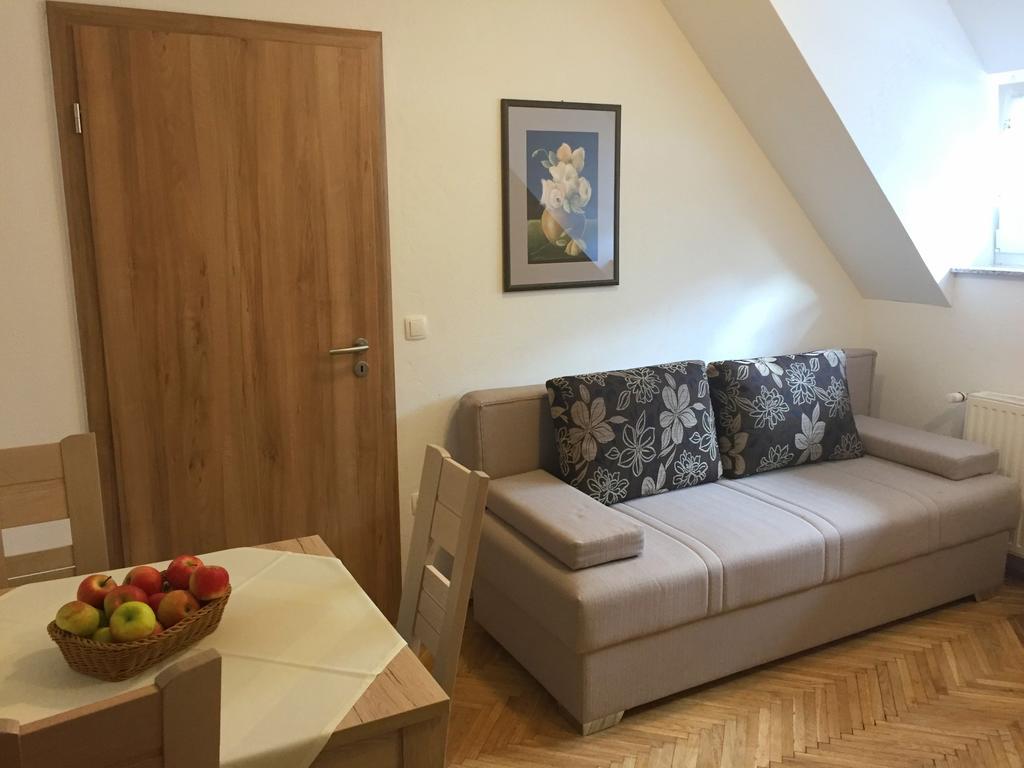 Apartmaji In Sobe Tina Kranjska Gora Ngoại thất bức ảnh