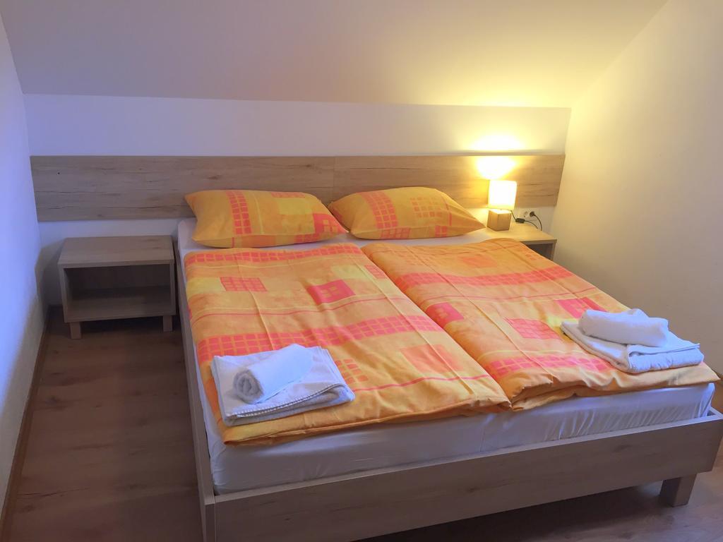 Apartmaji In Sobe Tina Kranjska Gora Ngoại thất bức ảnh