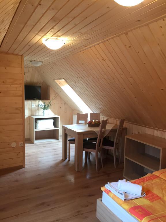Apartmaji In Sobe Tina Kranjska Gora Ngoại thất bức ảnh