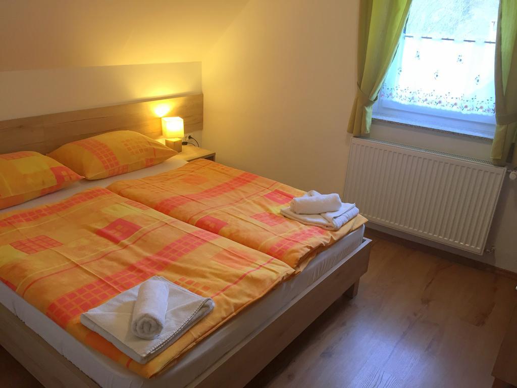 Apartmaji In Sobe Tina Kranjska Gora Ngoại thất bức ảnh