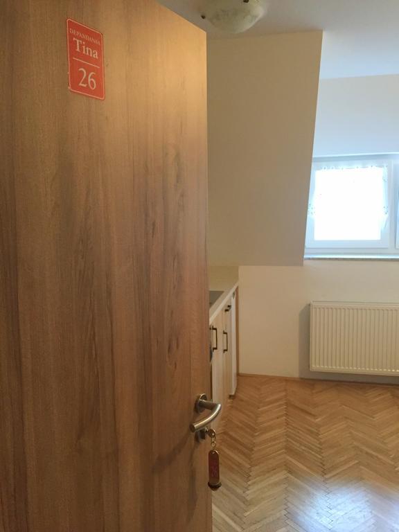 Apartmaji In Sobe Tina Kranjska Gora Ngoại thất bức ảnh
